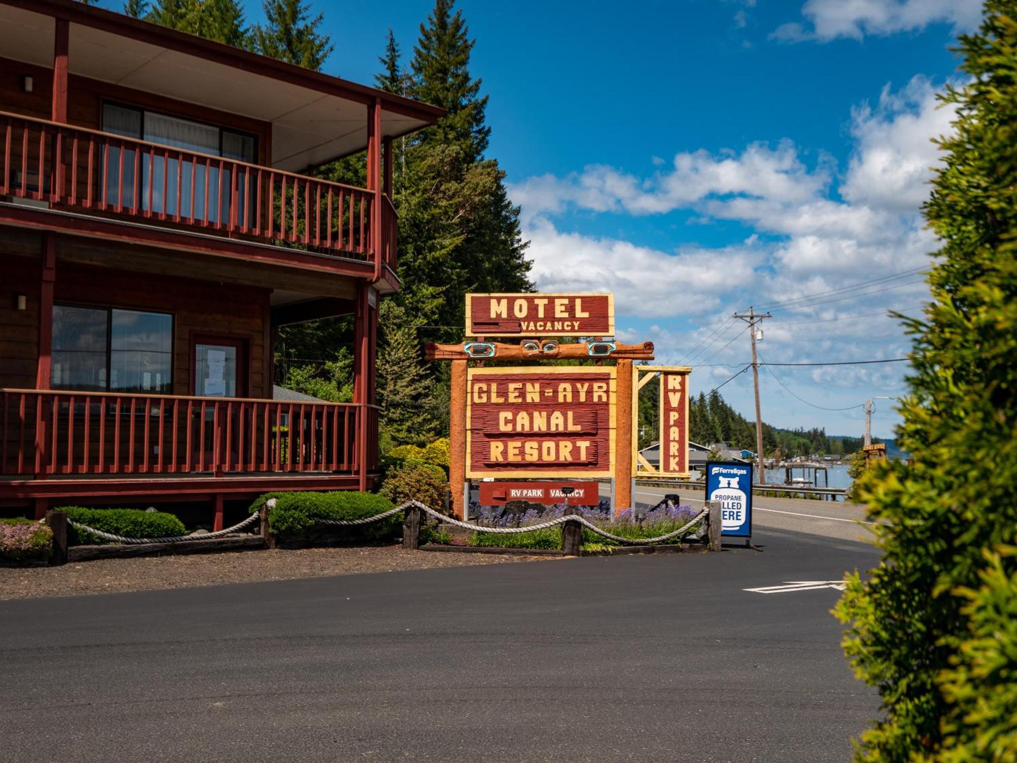 Glen Ayr Resort Hoodsport Exterior photo