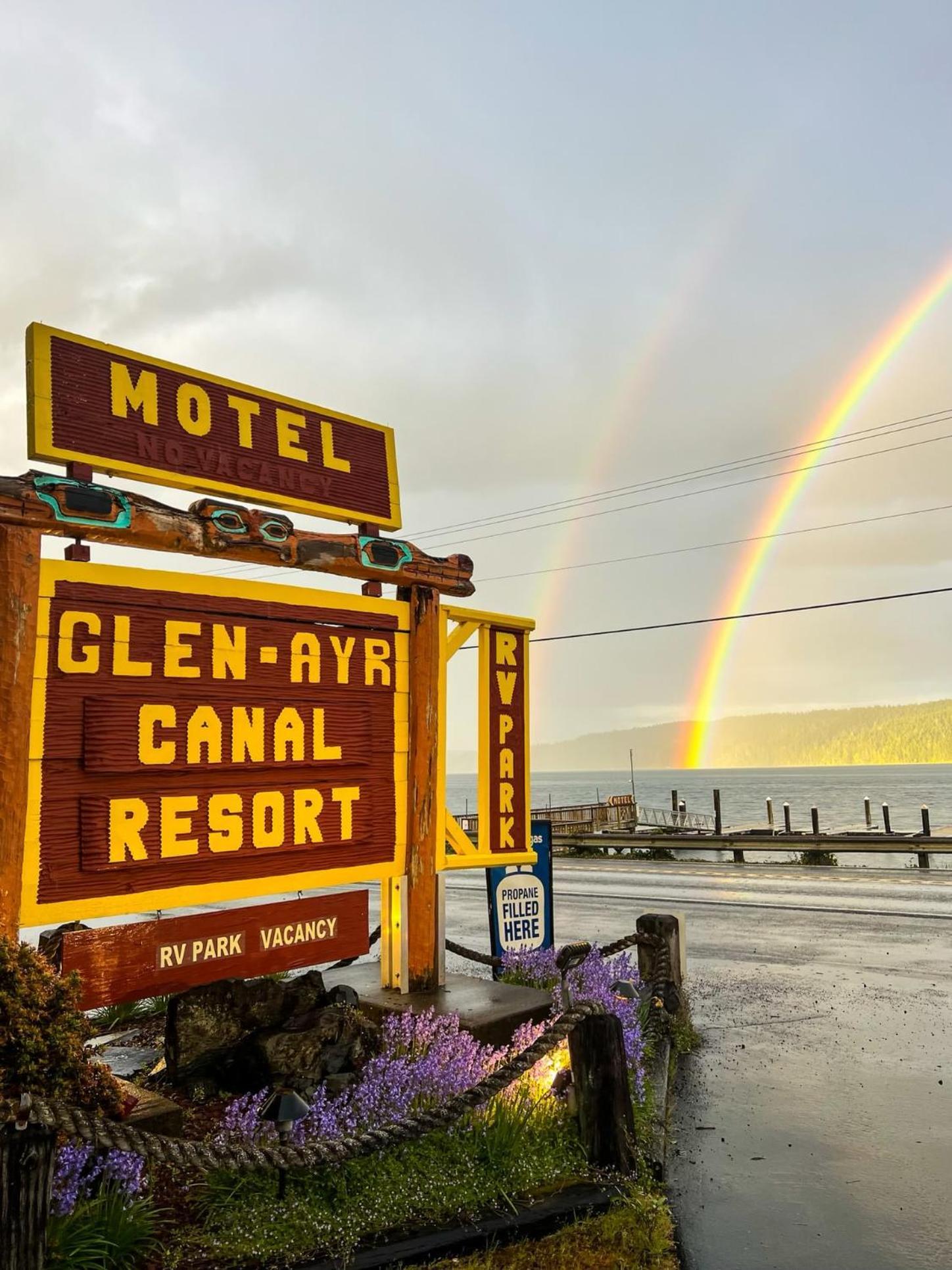 Glen Ayr Resort Hoodsport Exterior photo